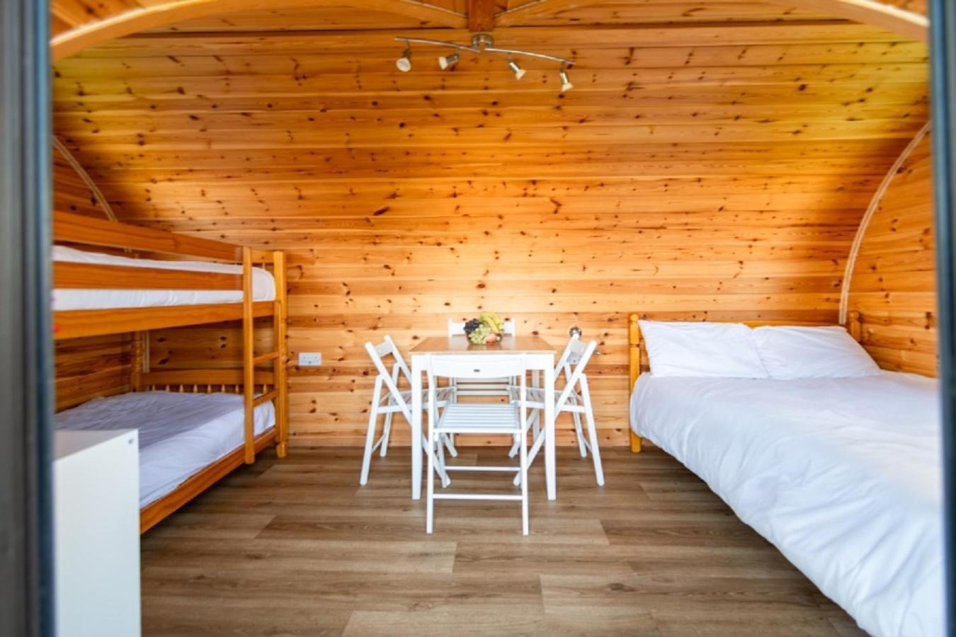 Camping Pods Trevella Holiday Park Crantock Εξωτερικό φωτογραφία